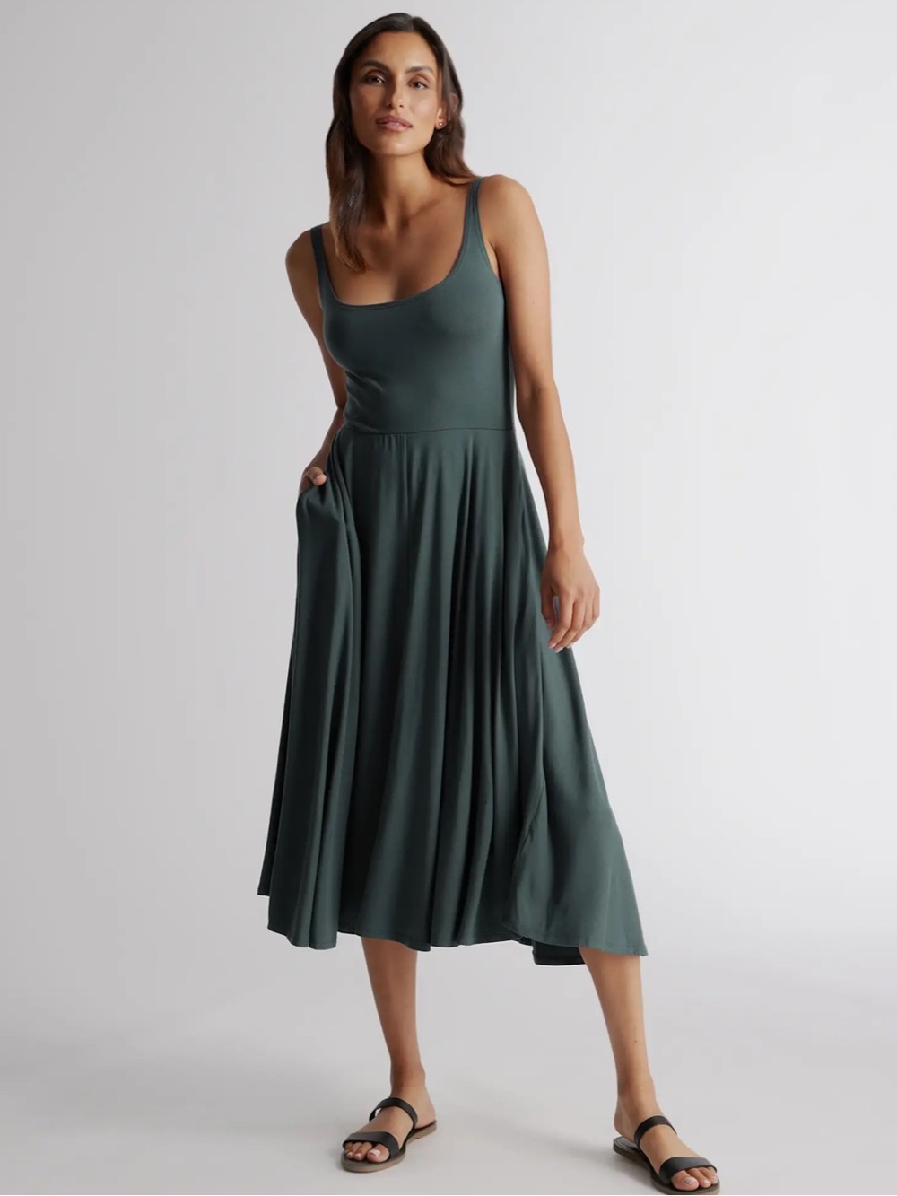 Quince Forest Green Scoop-Neck Midi Dress